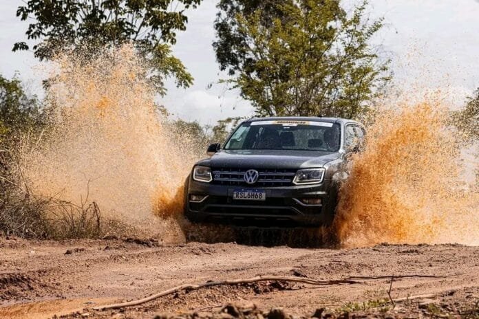 27F1CA76-AFBB-4132-A3F1-765CEFF2881D